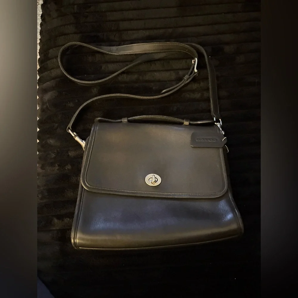 Authentic 2002 Coach bag - Picture 1 of 12